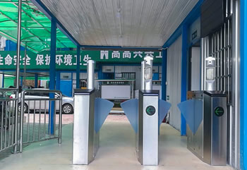 醫院人臉識別測溫閘機怎么用?